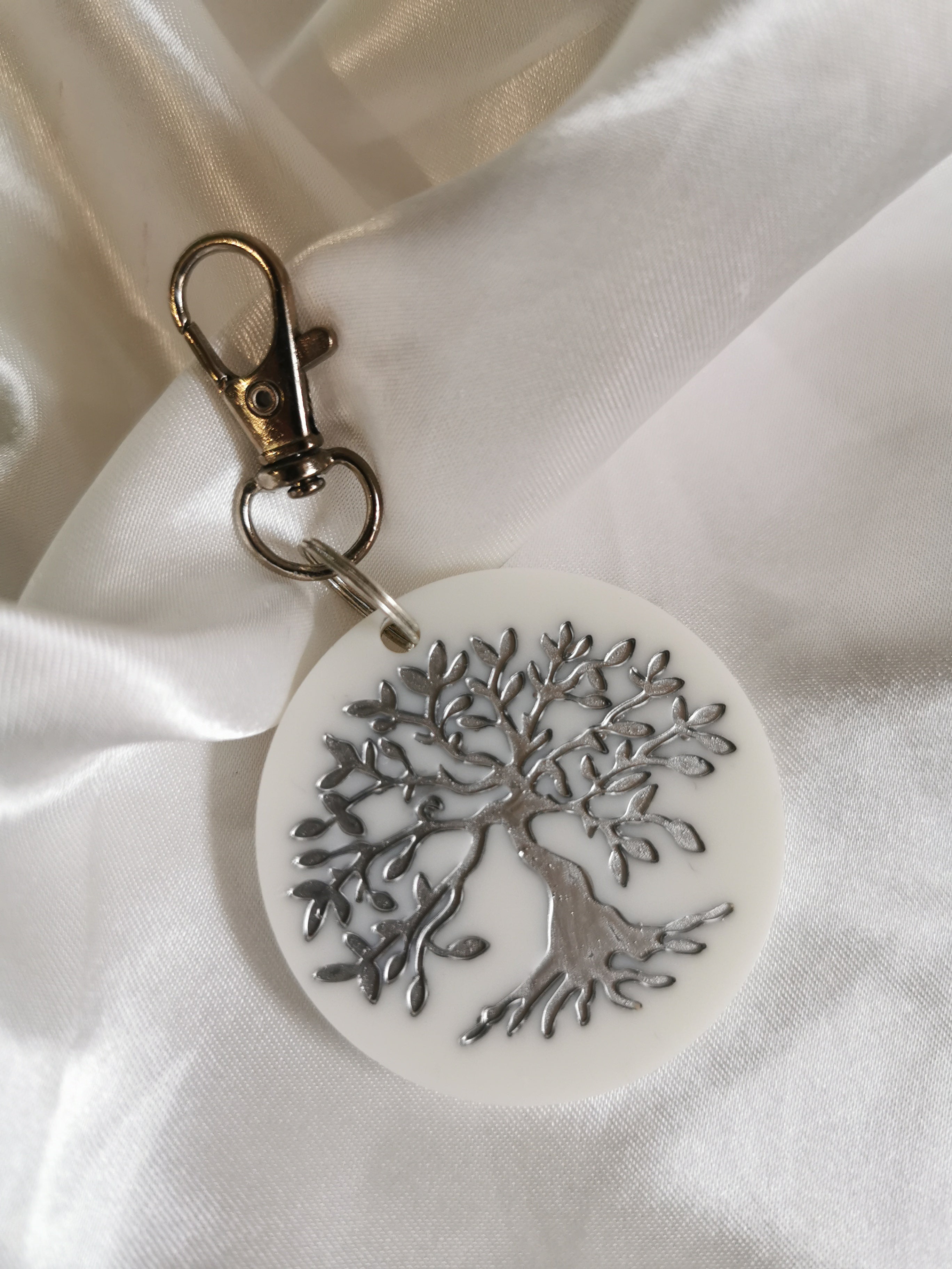 Porte clefs arbre de vie blanc et Argent