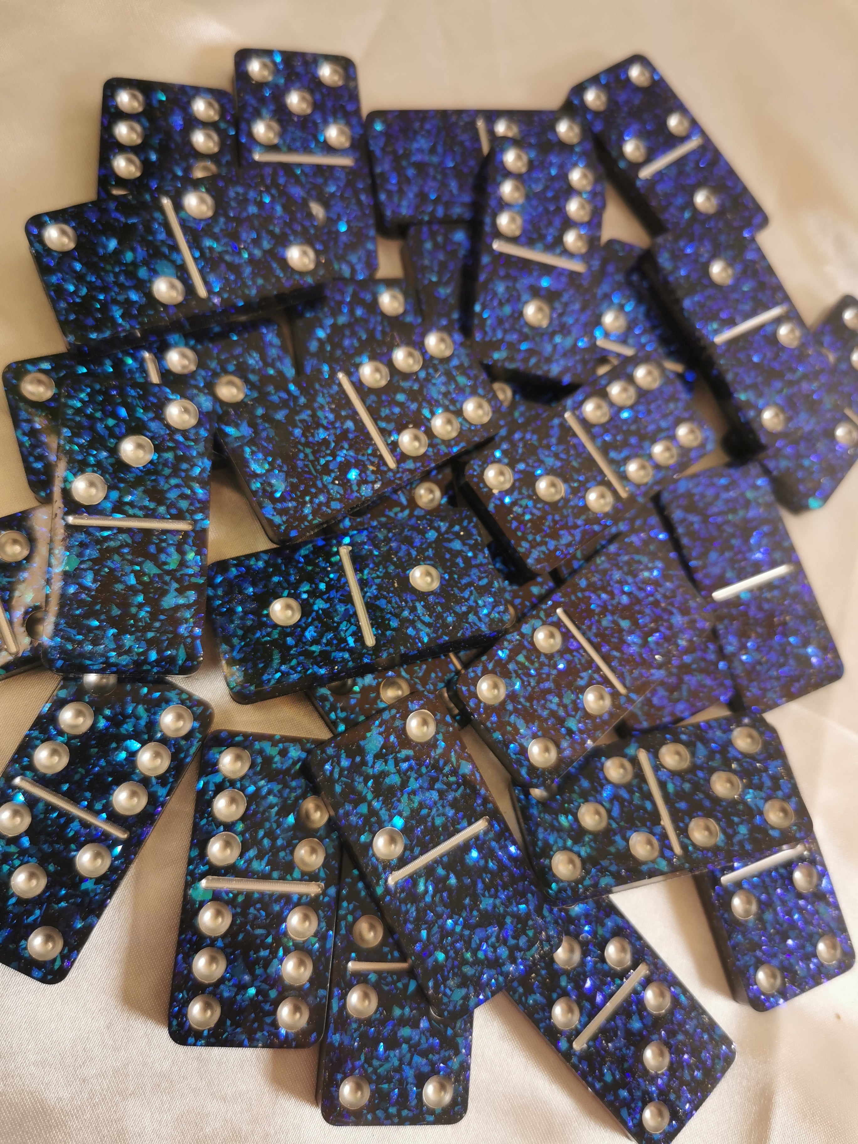 Dominos bleu magique