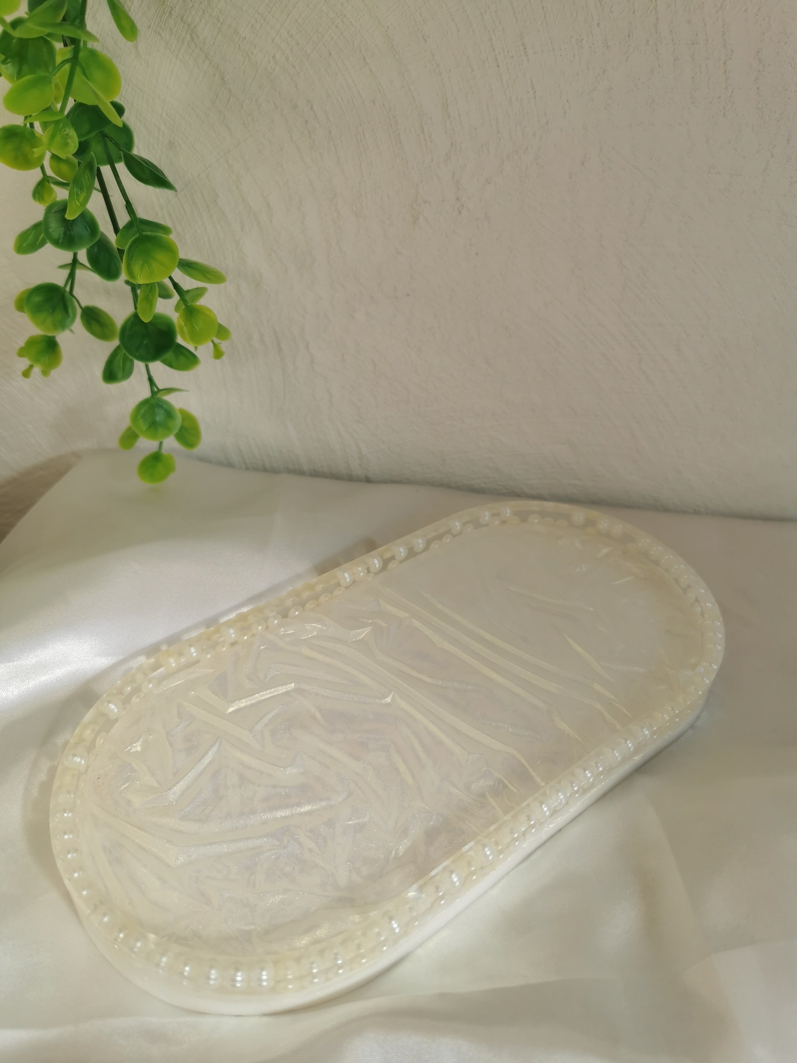 Vide poche ovale grand format Duchesse