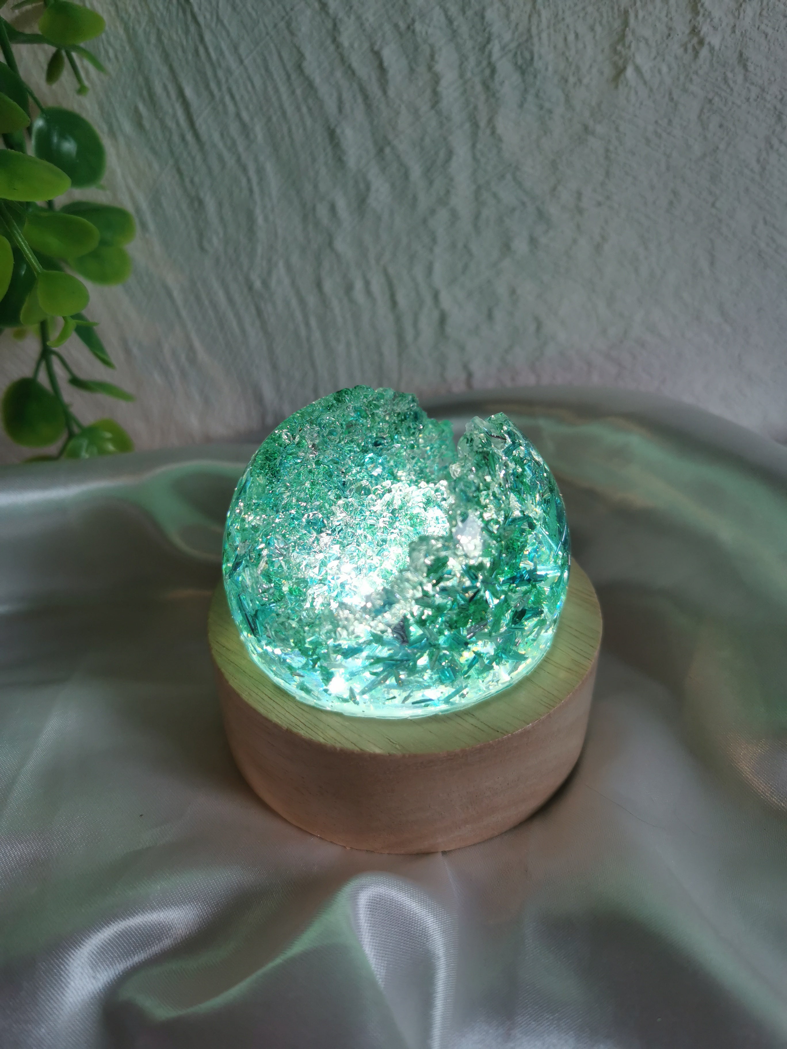 Veilleuse effet géode turquoise