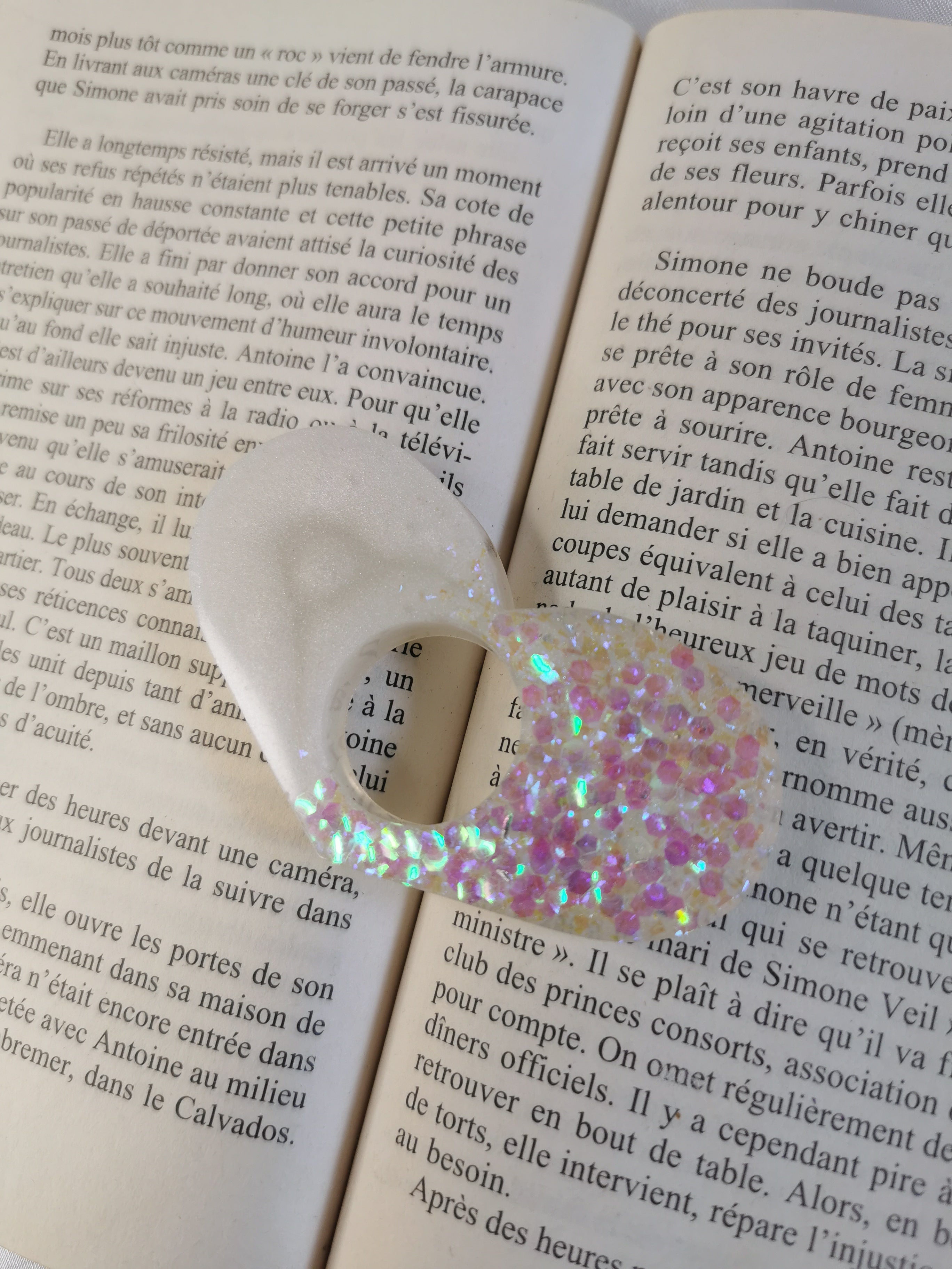 Bague de lecture forme cœur duo paillettes
