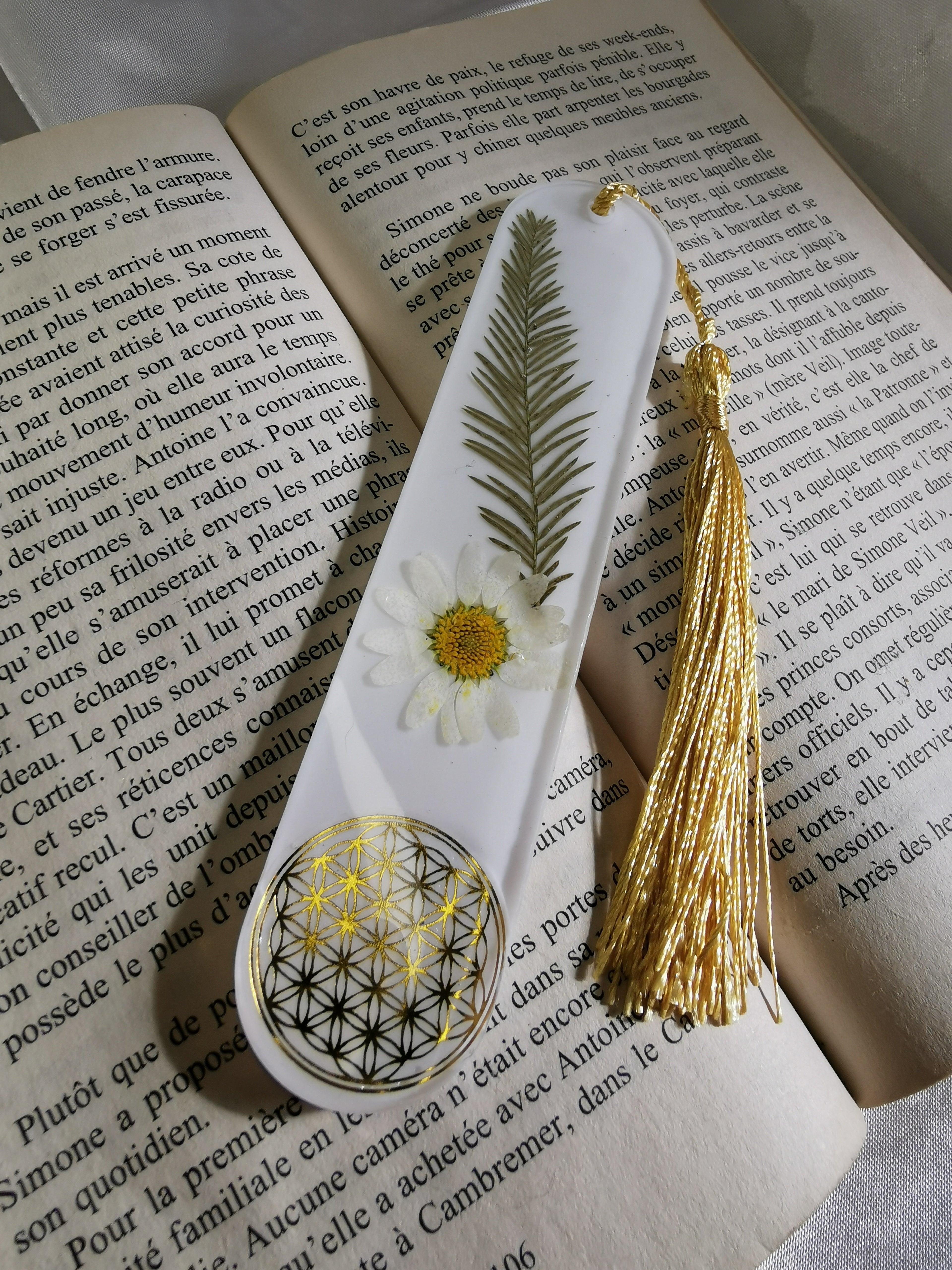 Marque page nature et fleur de vie