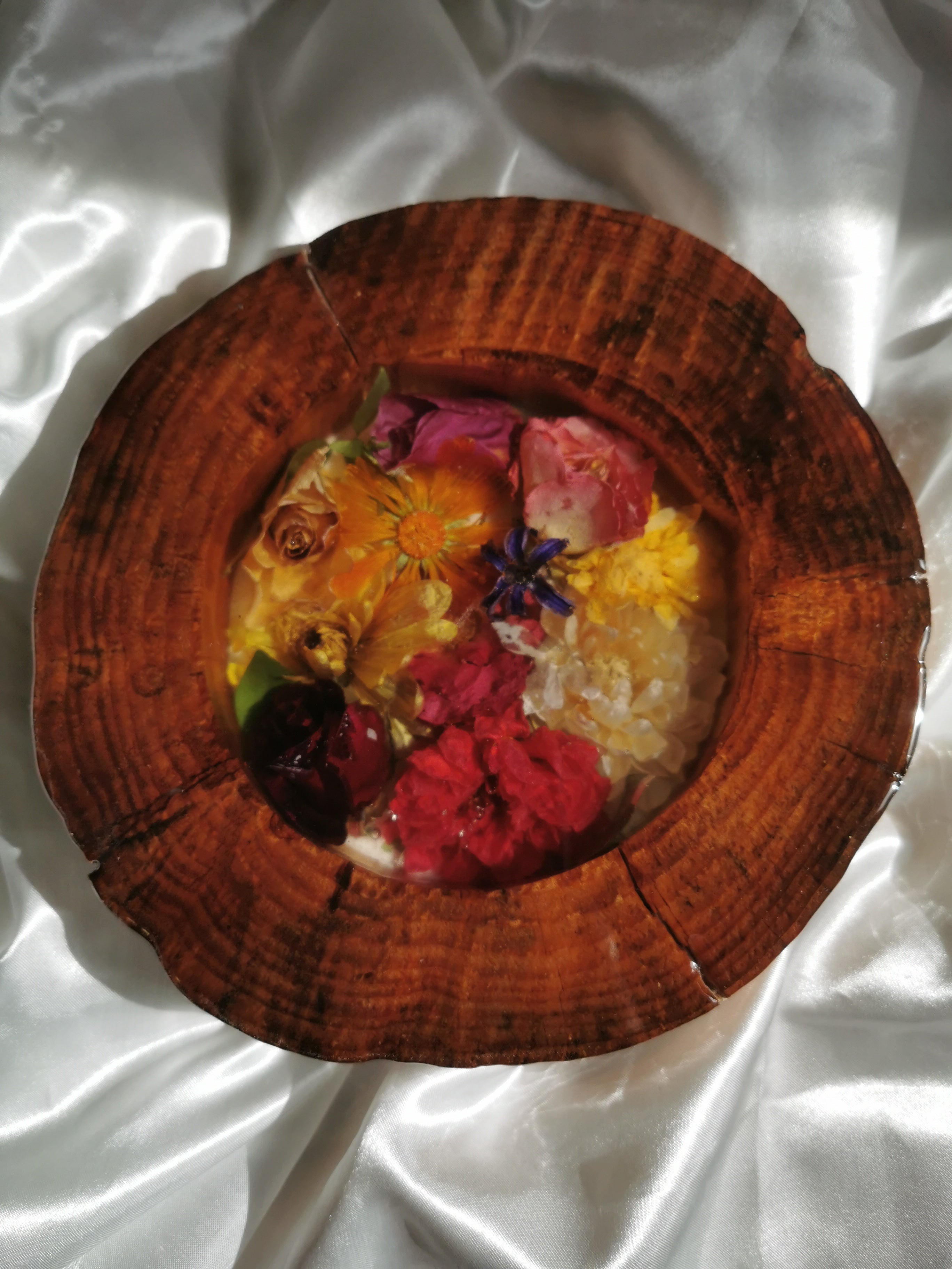 Dessous de plat bois et fleurs