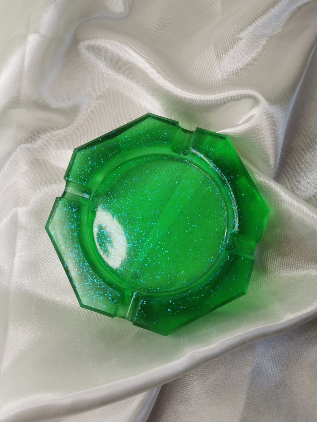 Cendrier vert mystique