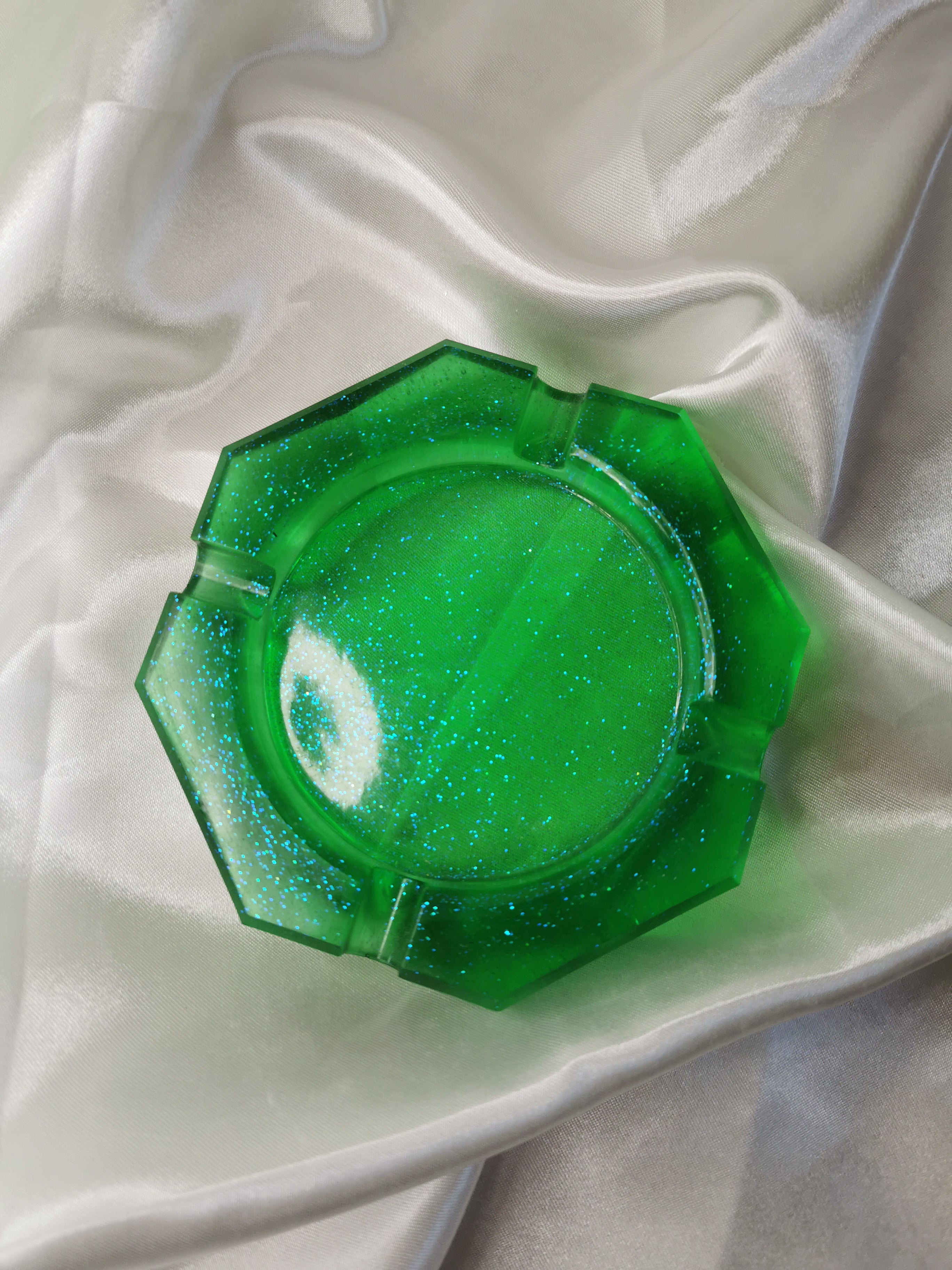 Cendrier vert mystique