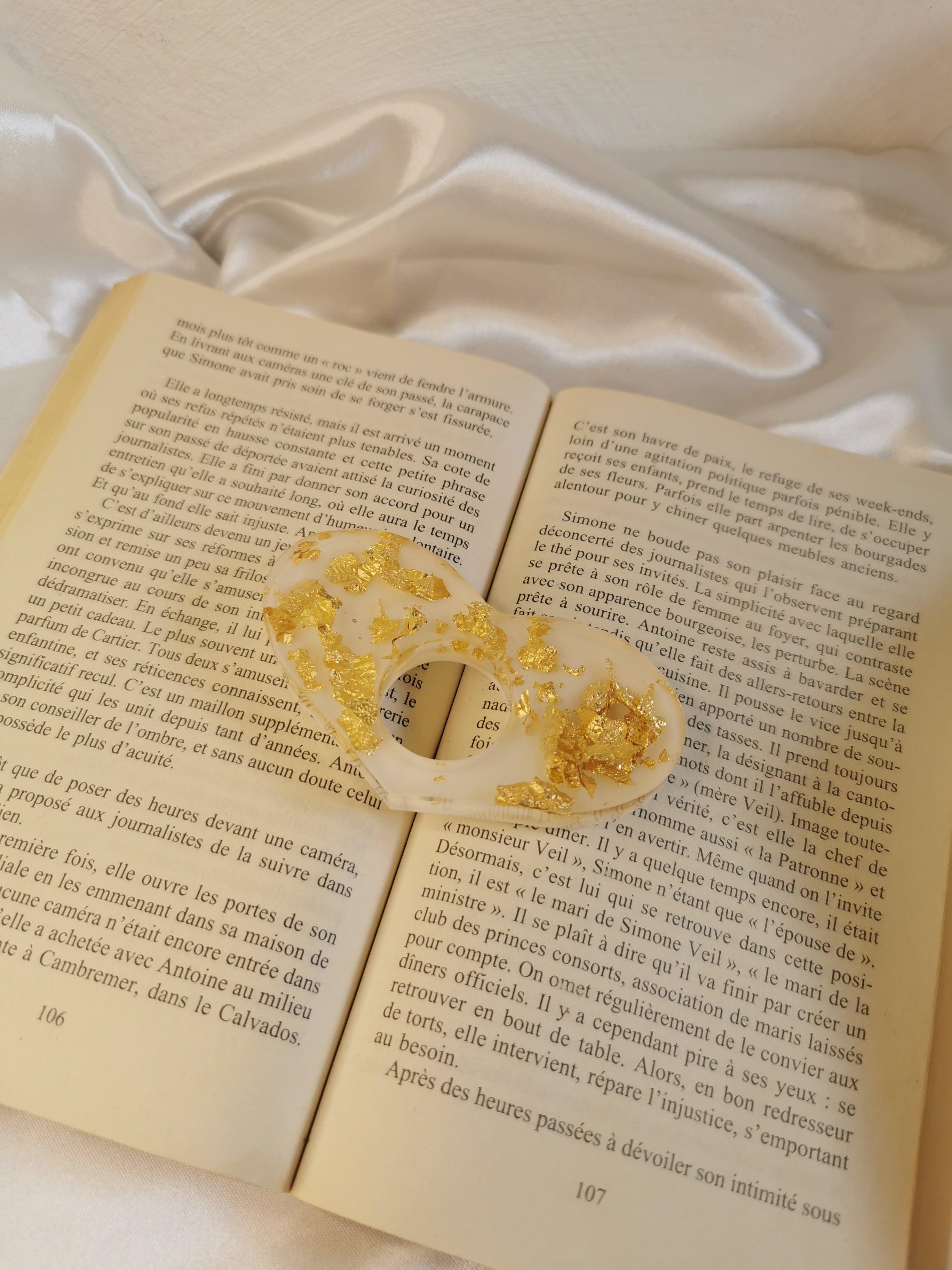 Bague de lecture forme cœur blanc et Or