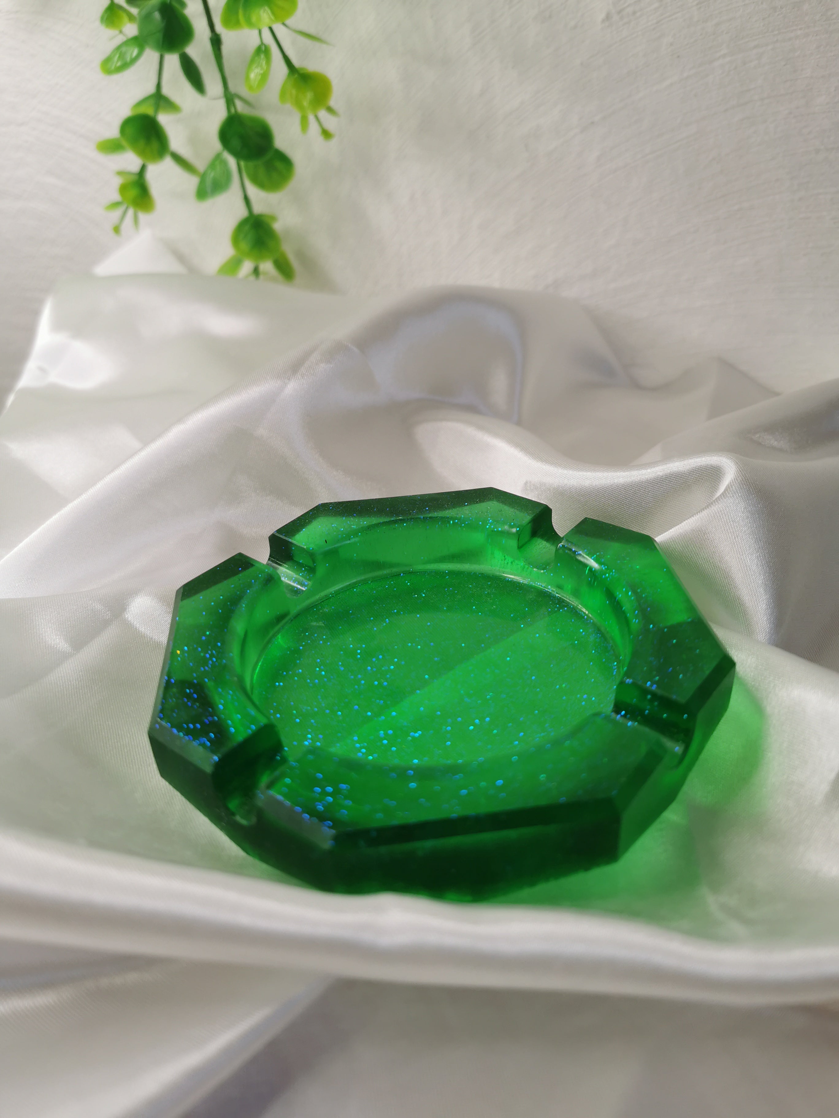 Cendrier vert mystique