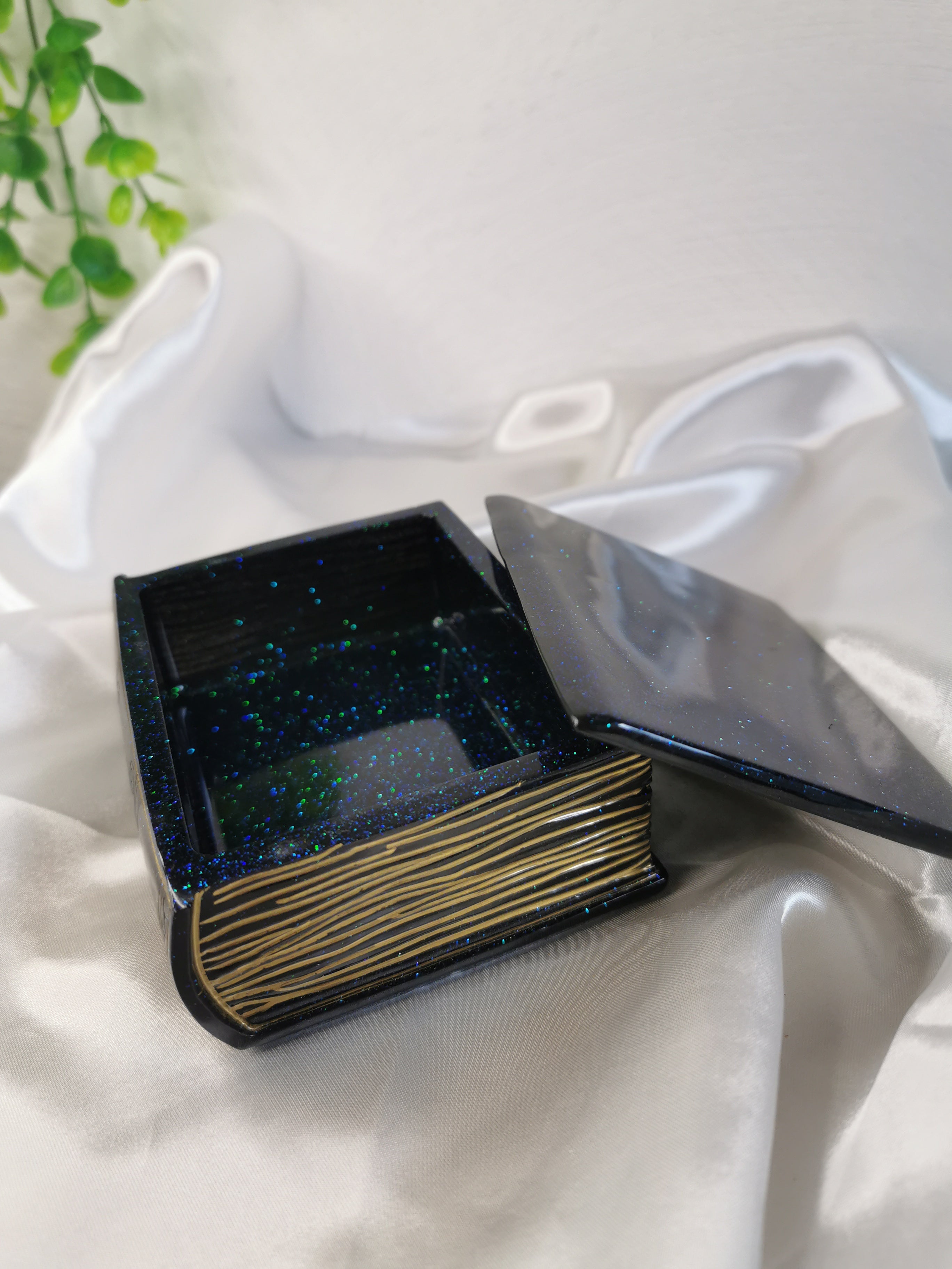 Boîte livre trompe l'œil magique